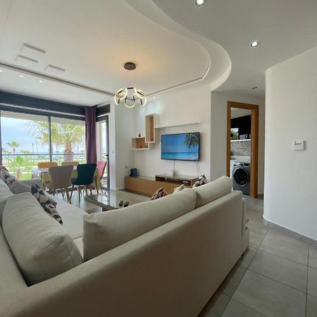 מרטיל Seafront High Standard Apartment מראה חיצוני תמונה