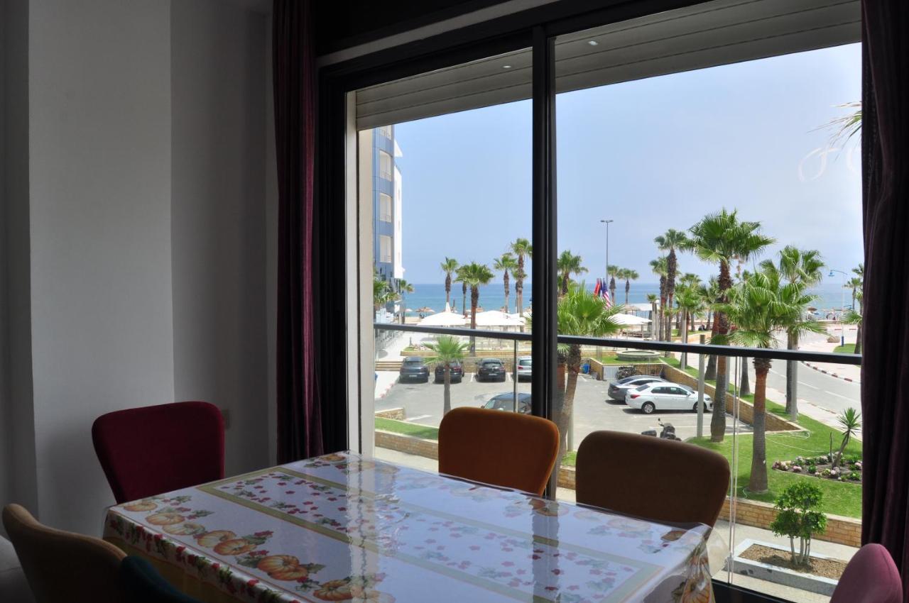 מרטיל Seafront High Standard Apartment מראה חיצוני תמונה