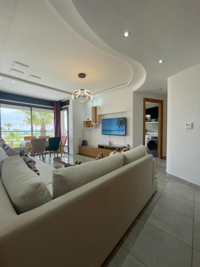 מרטיל Seafront High Standard Apartment מראה חיצוני תמונה