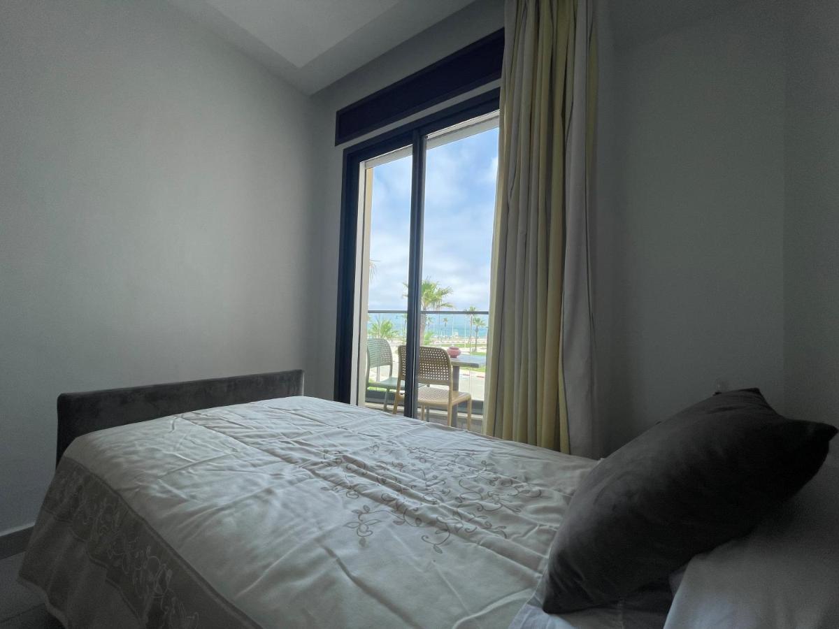 מרטיל Seafront High Standard Apartment מראה חיצוני תמונה